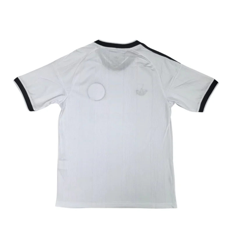411-1.webp Eintracht Frankfurt Uitshirt 2026/27