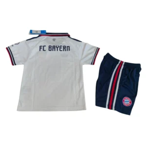 417-1.webp Bayern München Uit Set 2026/27 Kids